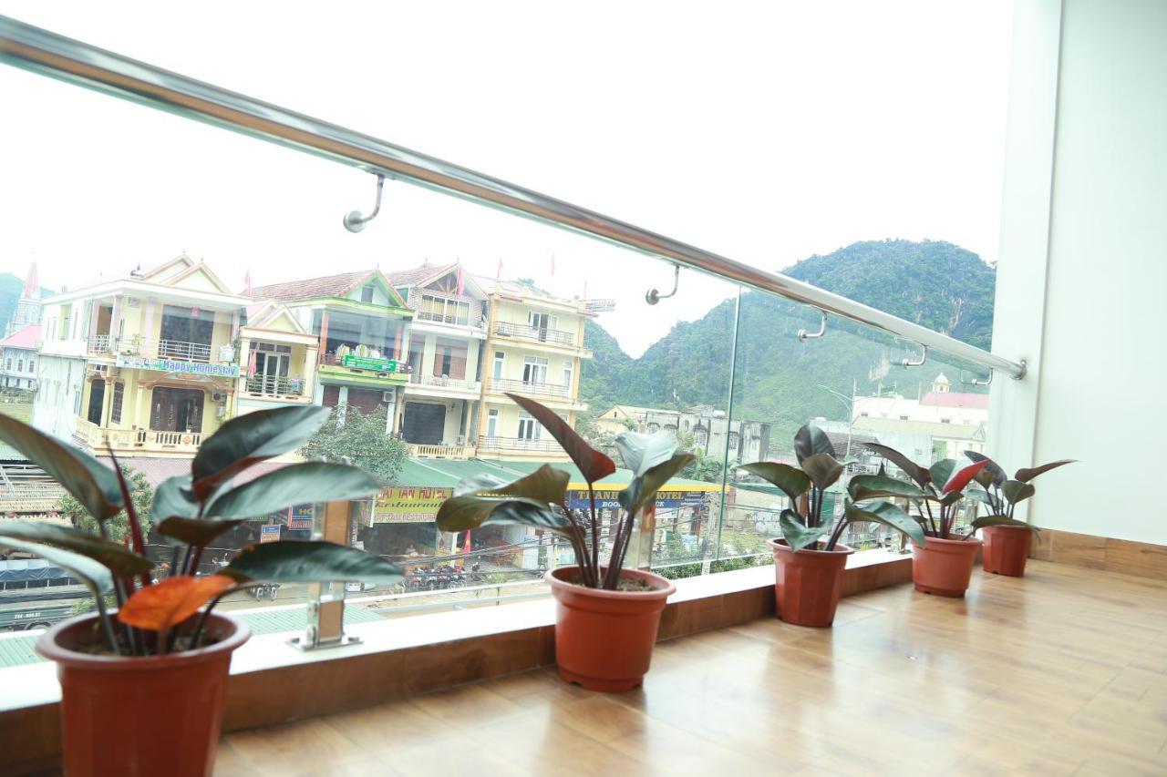 Gold Plus Hotel Phong Nha Esterno foto