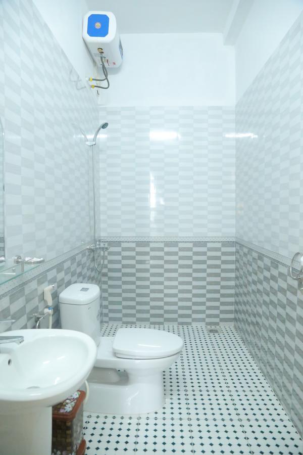Gold Plus Hotel Phong Nha Esterno foto