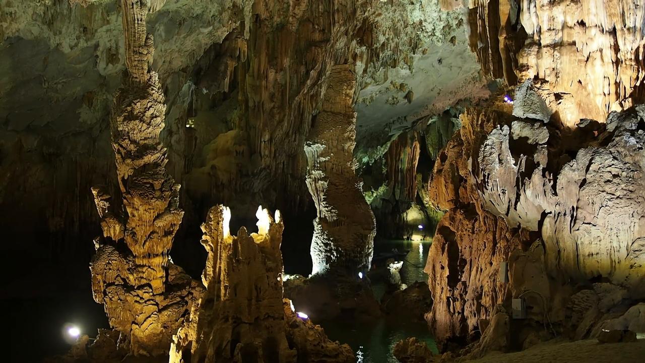 Gold Plus Hotel Phong Nha Esterno foto