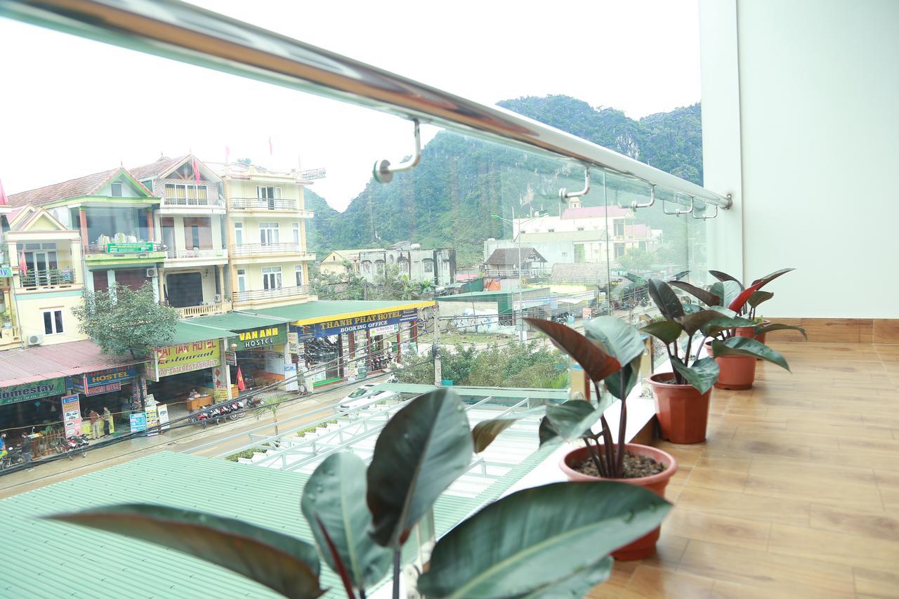 Gold Plus Hotel Phong Nha Esterno foto