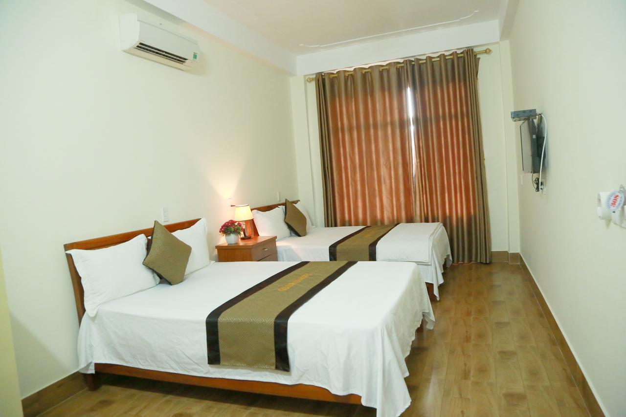 Gold Plus Hotel Phong Nha Esterno foto